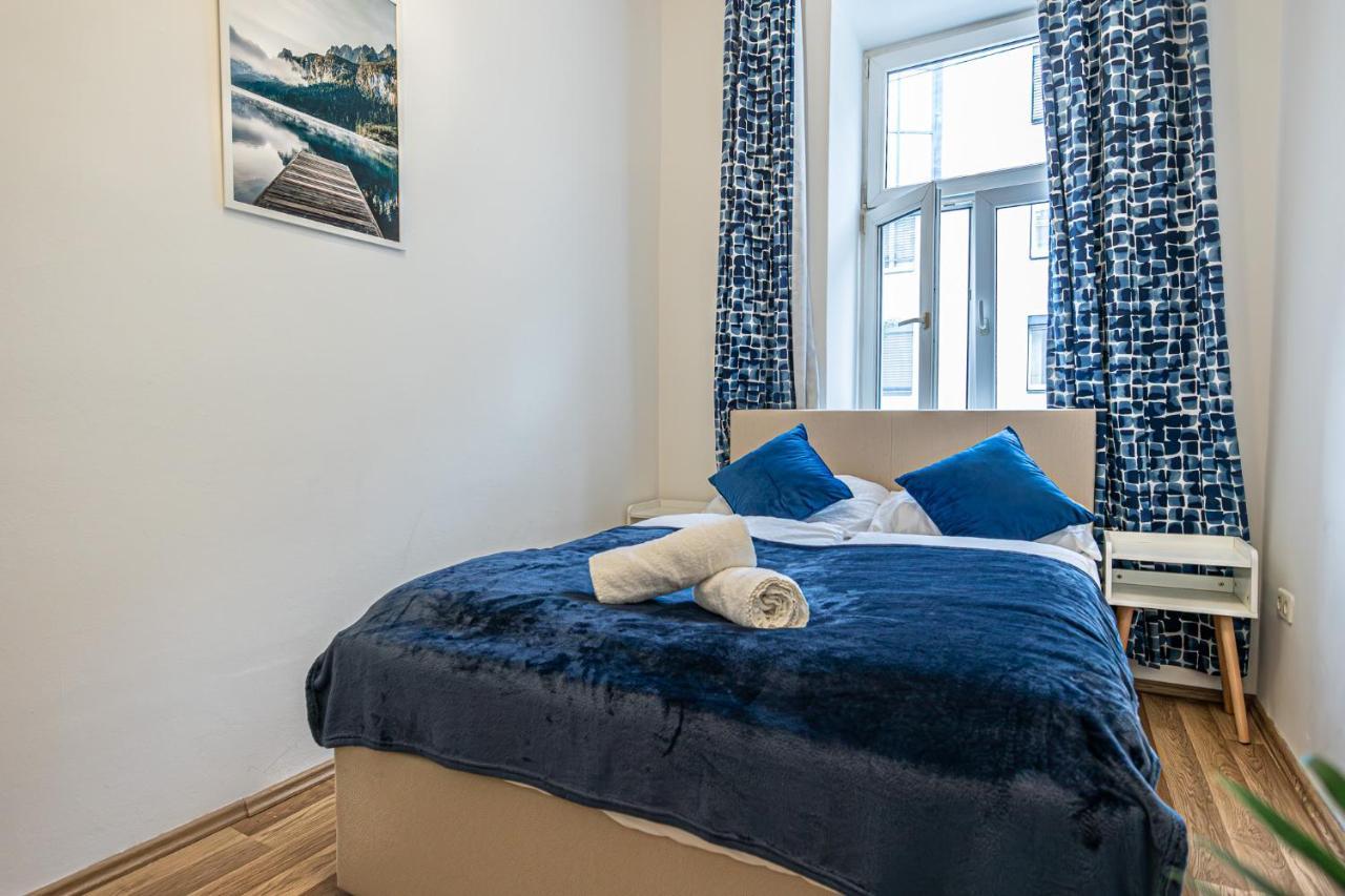 Modern Comforts: Chic Studio Apt Centrally Located Wien Eksteriør bilde